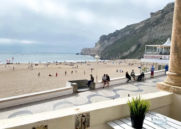 Cubata Hotel Nazaré